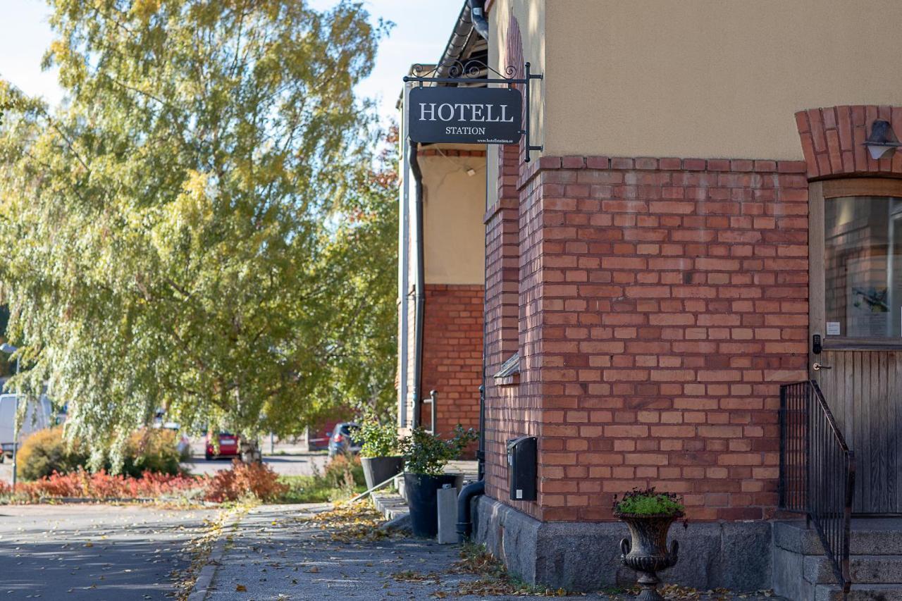 Hotell Station Skinnskatteberg Luaran gambar